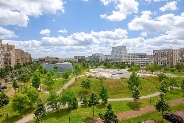 Energiezuinig en licht 2-kamer appartement in het moderne complex “The Dock”,